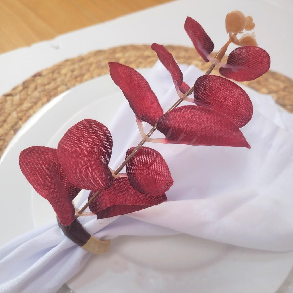 Set of 4 Red Leaf Eucalyptus Napkin Rings, Rustic Napkin Ring, Minimalist Tabledecor, Oriental Tabledecor